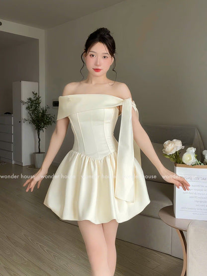 Wonderhouse Ari Dress (Pre-order)